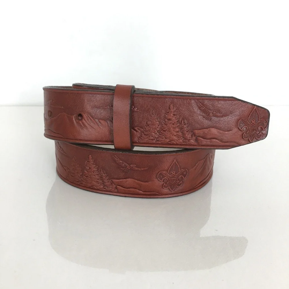Hand Tooled Leather Belt Mountain Scene Brown Western Size S Unisex Rodeo Cowboy